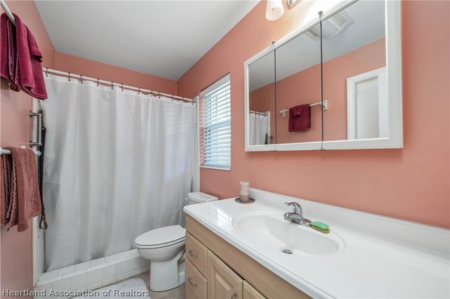 1317 Lakeshore Drive, Lorida, FL 33857