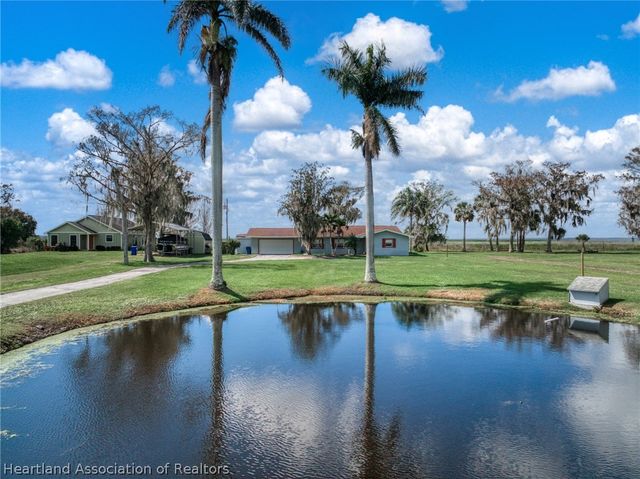 1317 Lakeshore Drive, Lorida, FL 33857
