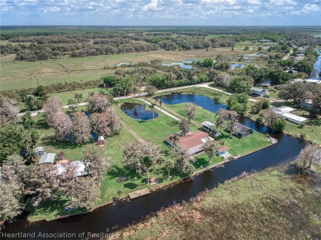 1317 Lakeshore Drive, Lorida, FL 33857