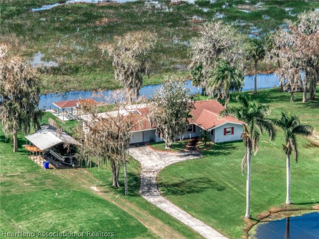 1317 Lakeshore Drive, Lorida, FL 33857