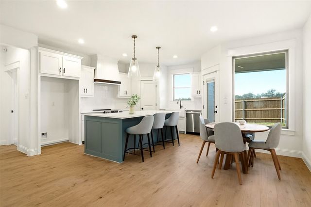 210 Legacy Boulevard, Weatherford, TX 76085