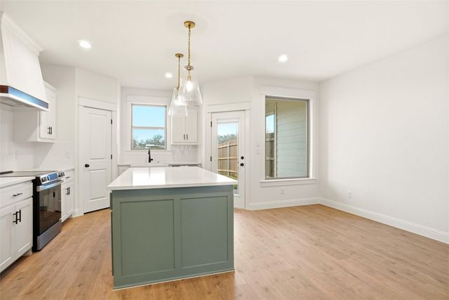 210 Legacy Boulevard, Weatherford, TX 76085