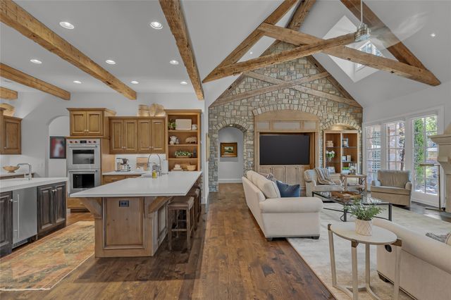710 W 107th Place S, Jenks, OK 74037