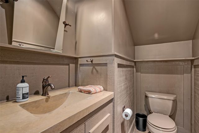 710 W 107th Place S, Jenks, OK 74037