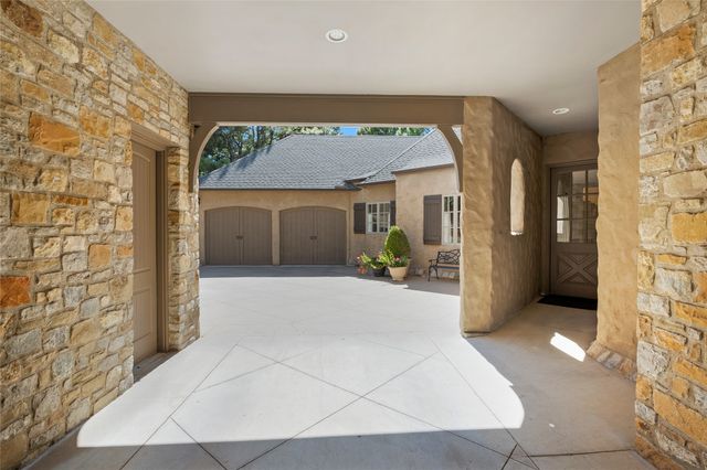 710 W 107th Place S, Jenks, OK 74037