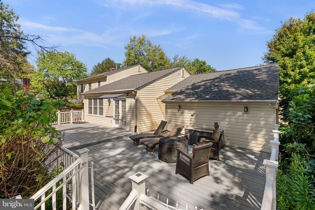7805 RICHFIELD RD, Springfield, VA 22153