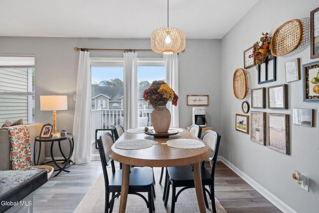 1606 Cambridge Manor Drive, Scotia, NY 12302