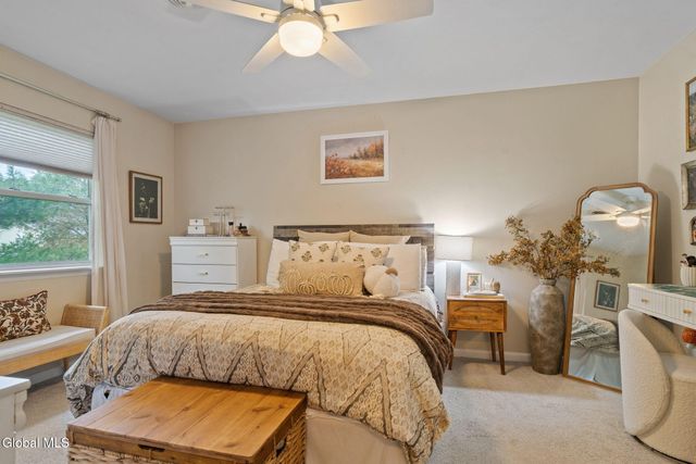 1606 Cambridge Manor Drive, Scotia, NY 12302