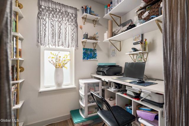 1606 Cambridge Manor Drive, Scotia, NY 12302