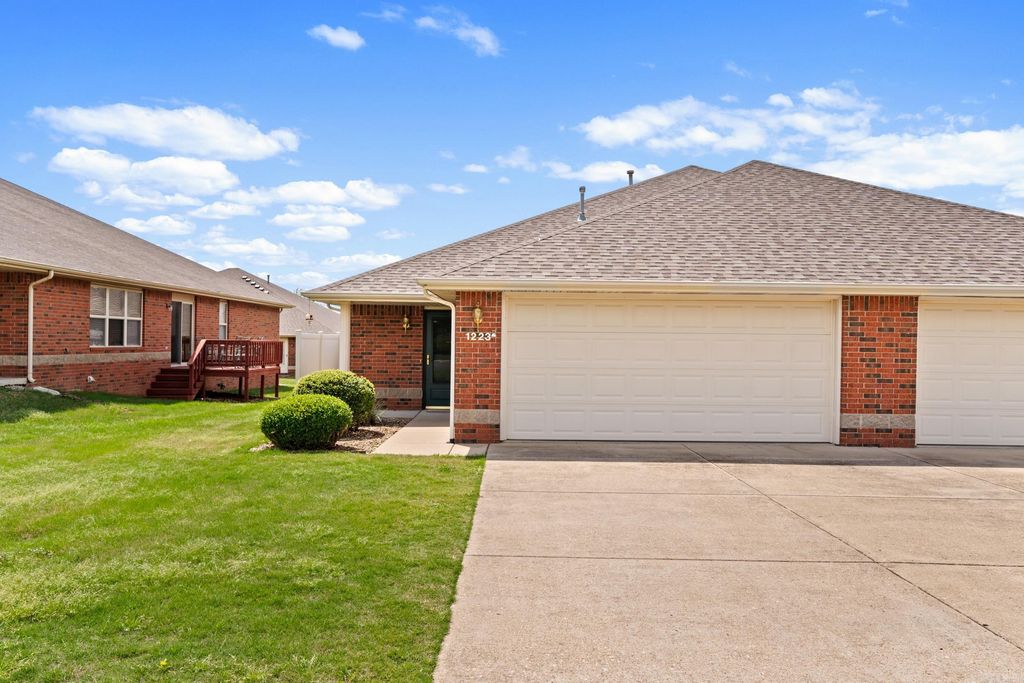 1223 Willowbrook Drive, Mountain Home, AR 72653