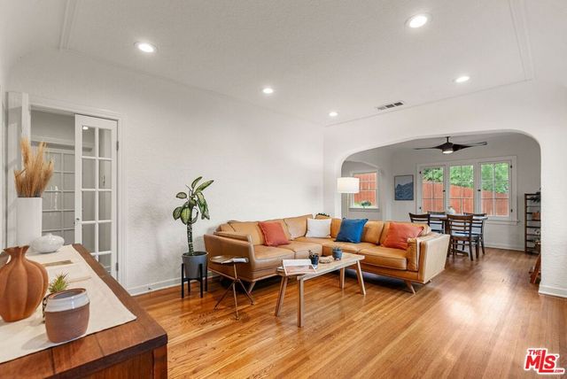 2559 Corralitas Drive, Los Angeles, CA 90039