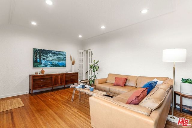 2559 Corralitas Drive, Los Angeles, CA 90039