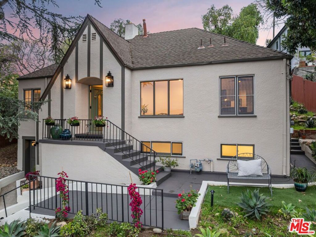 2559 Corralitas Drive, Los Angeles, CA 90039