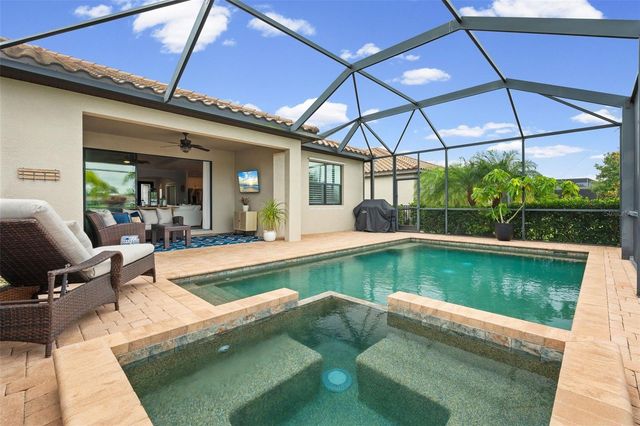 6522 ROSEHILL FARM RUN, Bradenton, FL 34211