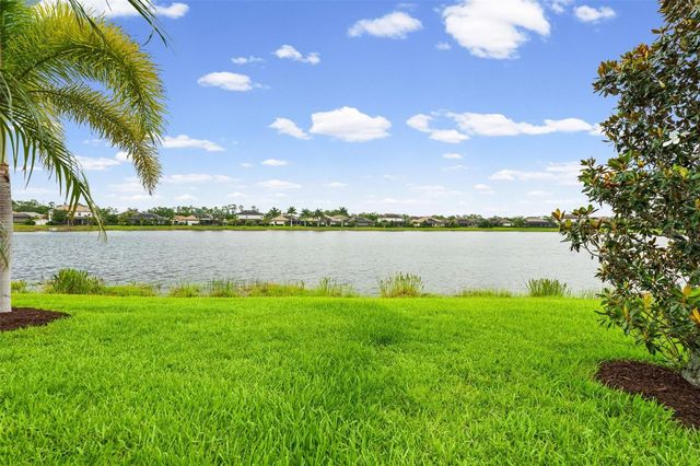 6522 ROSEHILL FARM RUN, Bradenton, FL 34211