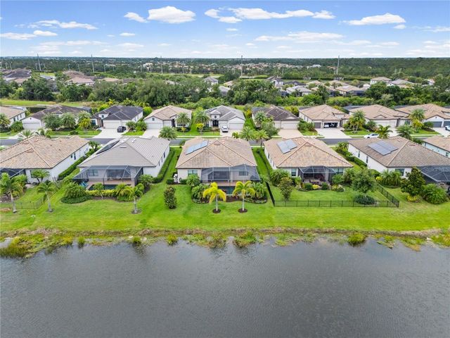 6522 ROSEHILL FARM RUN, Bradenton, FL 34211