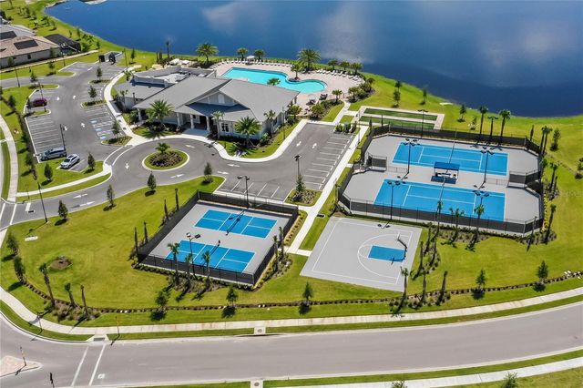 6522 ROSEHILL FARM RUN, Bradenton, FL 34211