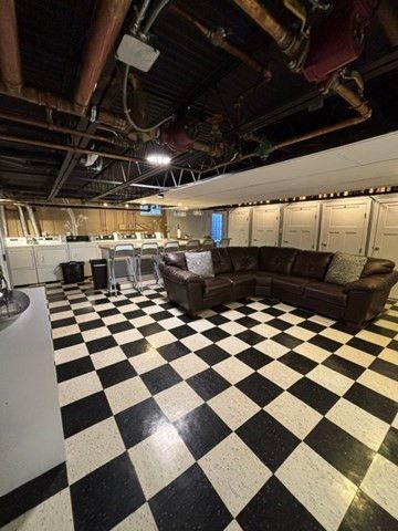 31 Symonds St 20, Salem, MA 01970