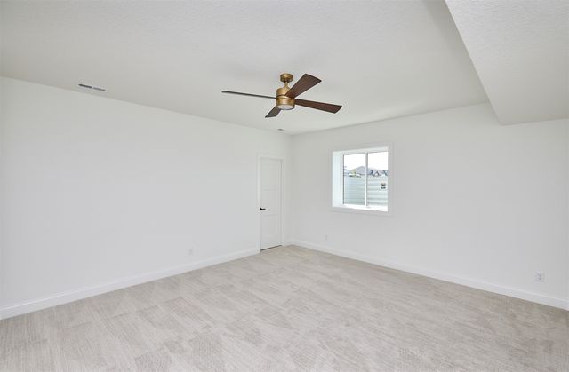 1302 NW Arbor Drive, Ankeny, IA 50023
