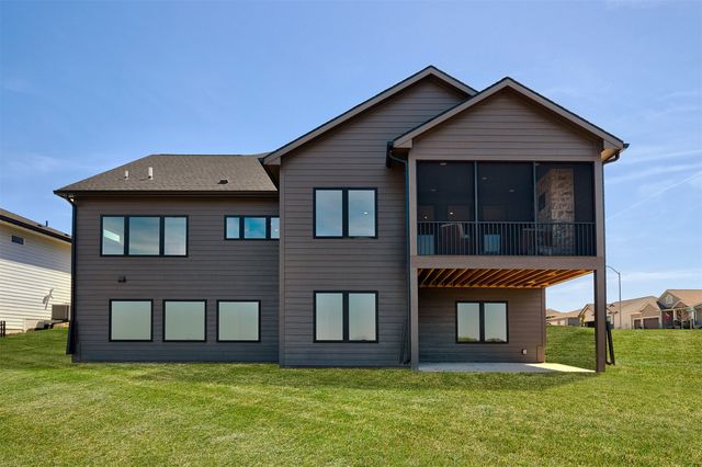 1302 NW Arbor Drive, Ankeny, IA 50023