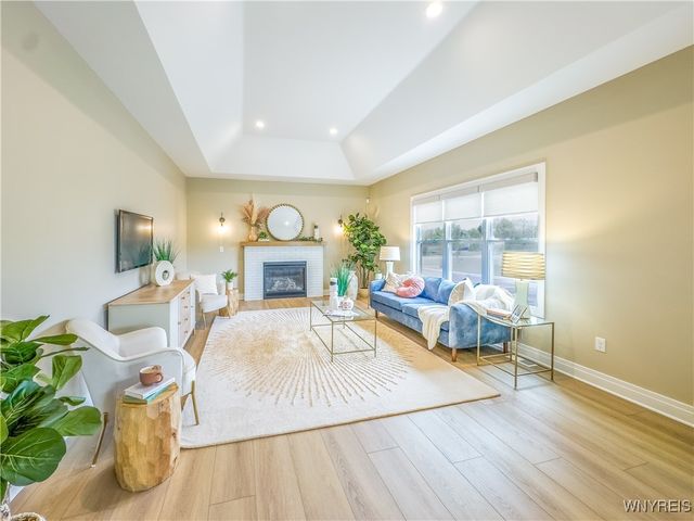 8931 Country Club Drive, Clarence, NY 14032