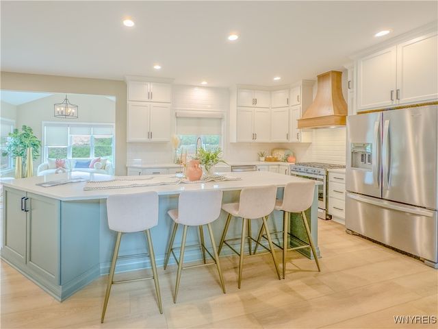 8931 Country Club Drive, Clarence, NY 14032