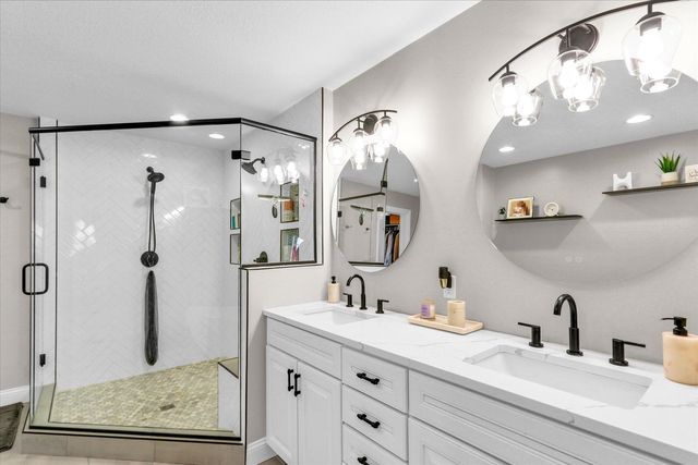 1010 Declaration Drive, Savoy, IL 61874