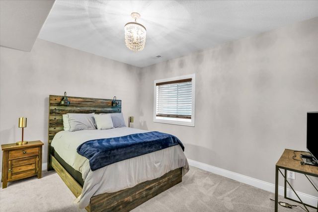 1010 Declaration Drive, Savoy, IL 61874