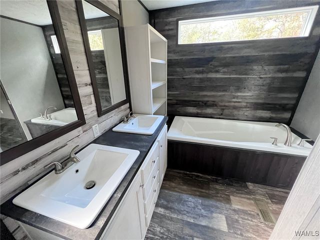 6365 Co Rd 23, Fayette, AL 35555