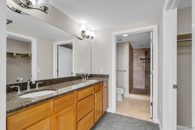 525 W Lafayette Boulevard 12E, Detroit, MI 48226