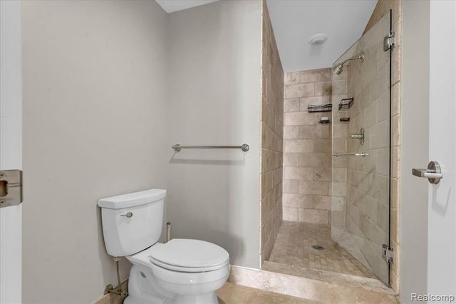 525 W Lafayette Boulevard 12E, Detroit, MI 48226