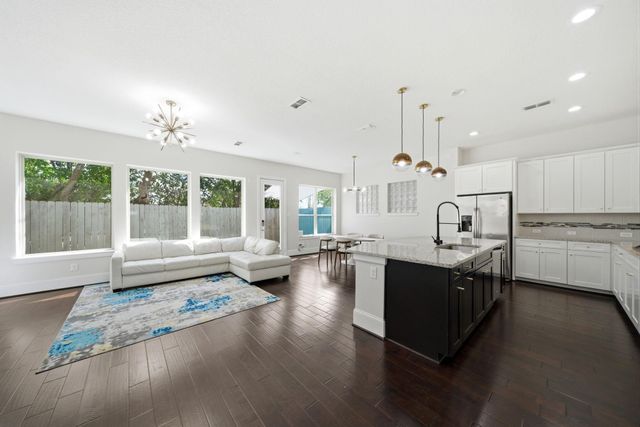 8808 Ashbloom Lane, Houston, TX 77080