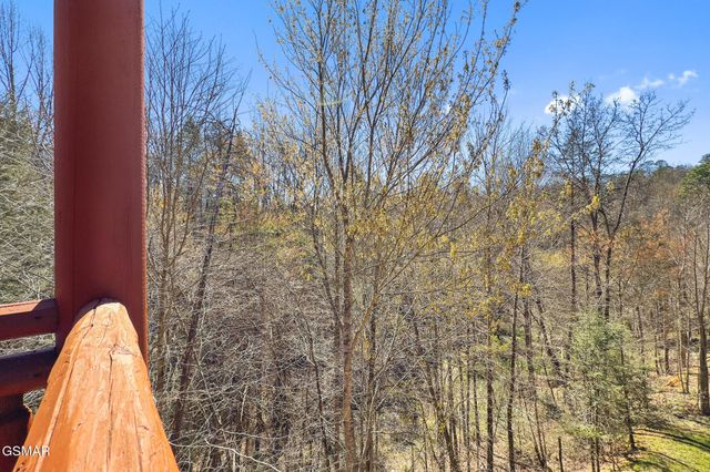 4355 Forest Ridge Way, Pigeon Forge, TN 37863