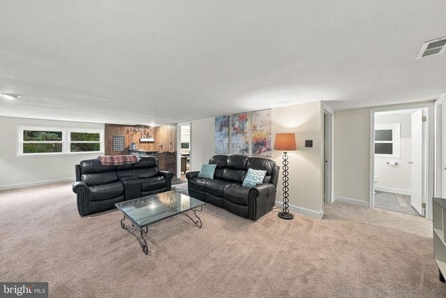 207 BRANDYWINE CT, Medford, NJ 08055
