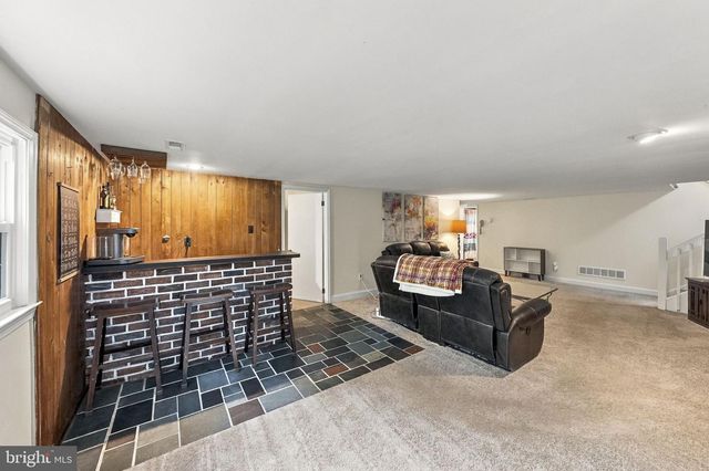 207 BRANDYWINE CT, Medford, NJ 08055