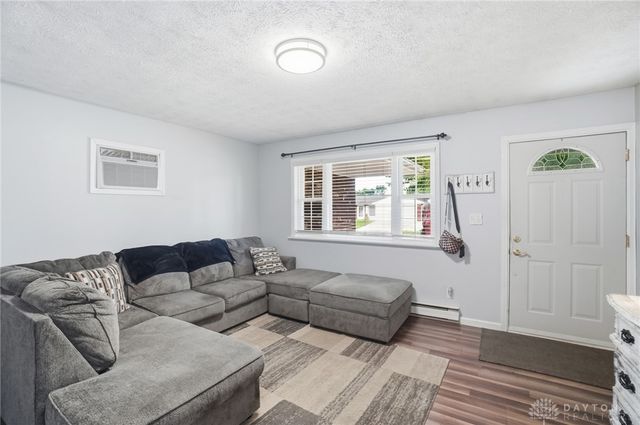 568 Georgia Drive, Xenia, OH 45385