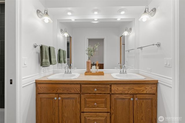 216 Denneboom Road, Coupeville, WA 98239