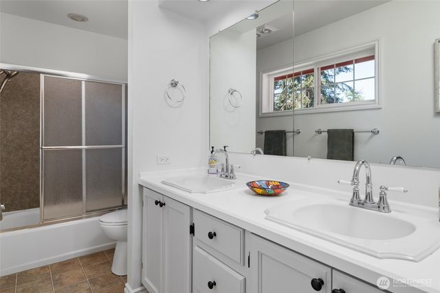 216 Denneboom Road, Coupeville, WA 98239