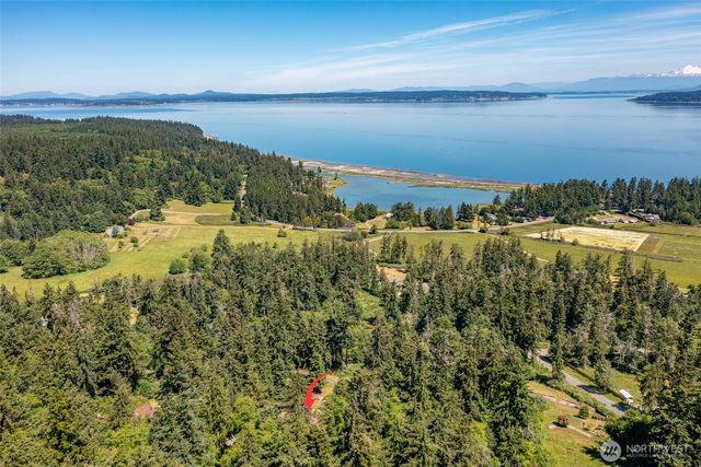 216 Denneboom Road, Coupeville, WA 98239