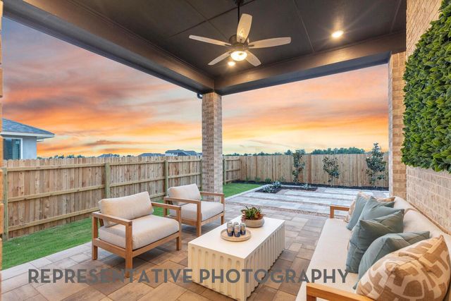 207 Jackson River LOOP, Kyle, TX 78640