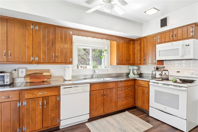 2263 Lovi Road, Freedom, PA 15042