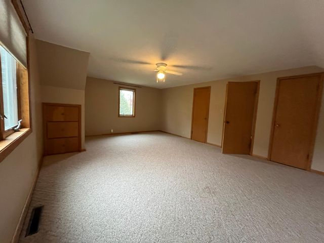 124 2nd Street E, Tracy, MN 56175