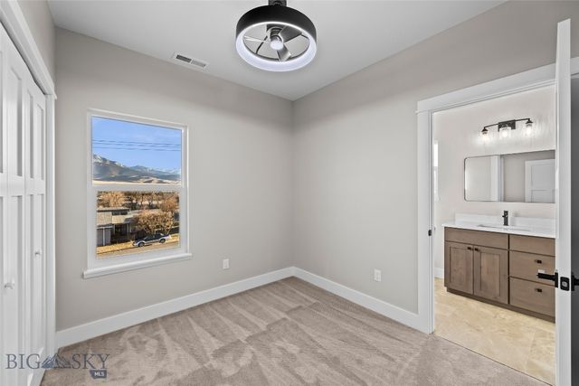 611 N L Street, Livingston, MT 59047