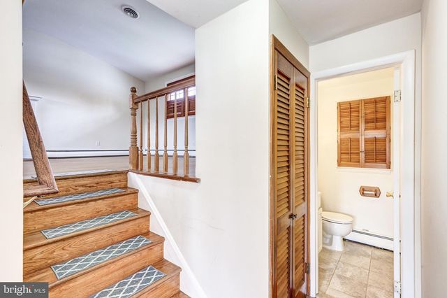 2119 EASTRIDGE RD, Lutherville Timonium, MD 21093