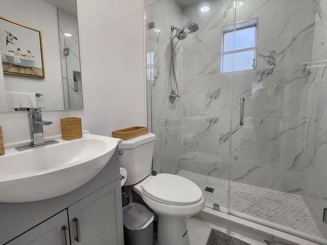 1237 NE 14th Avenue NE 1-3, Fort Lauderdale, FL 33304