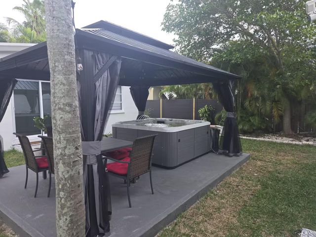 1237 NE 14th Avenue NE 1-3, Fort Lauderdale, FL 33304