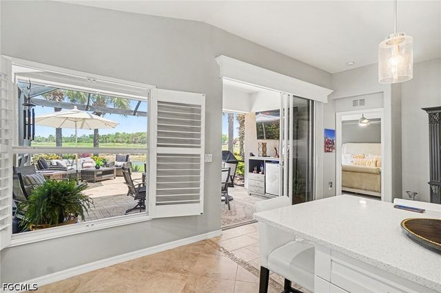 9532 Hemingway LN, Fort Myers, FL 33913