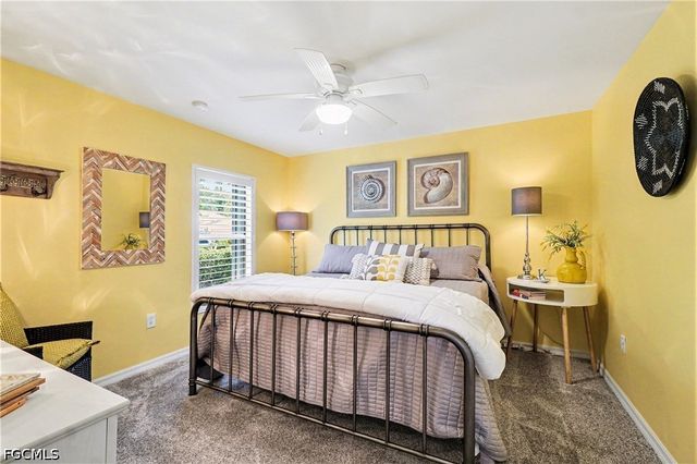 9532 Hemingway LN, Fort Myers, FL 33913