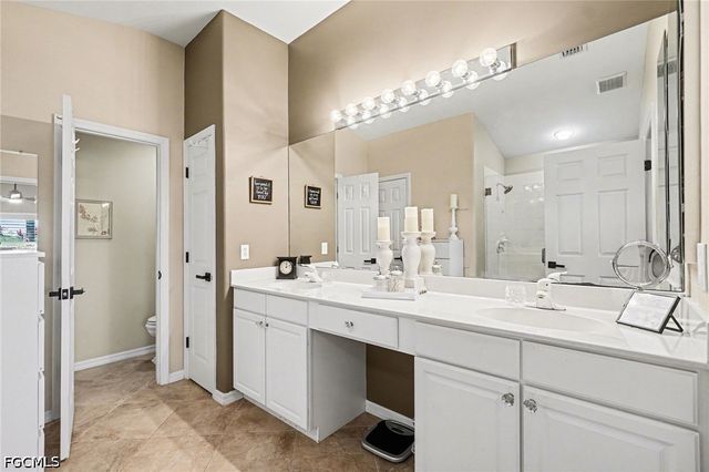 9532 Hemingway LN, Fort Myers, FL 33913