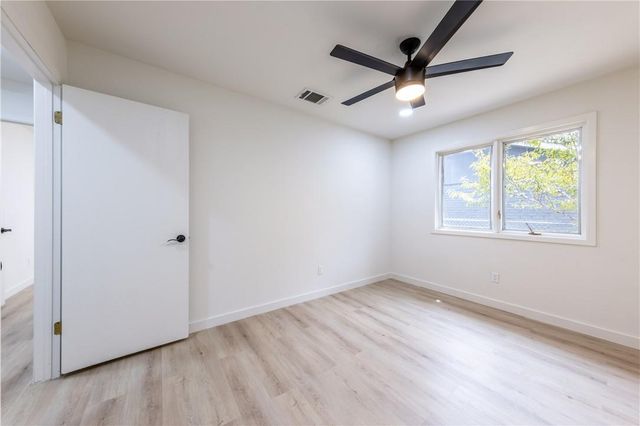 7601 West Gate BLVD, Austin, TX 78745
